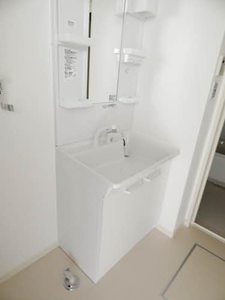 シャーメゾン・アムール　＊＊ A0203号-4