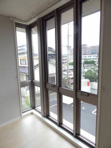 シャーメゾン・アムール　＊＊ A0203号-8