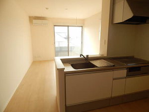 シャーメゾン・アムール　＊＊ A0203号-13