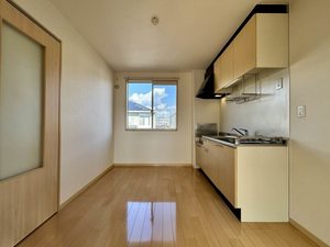 セレクトン　Ｅ棟　＊ E0201号-4