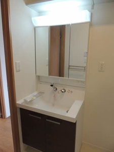 サンロードⅢ　Ｂ棟 B0201号-5