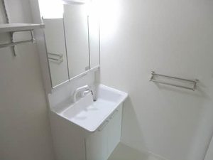クレストコート　＊＊ A0202号-10