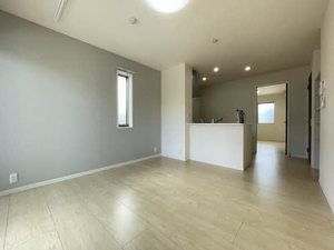 ラ・シャルール．　＊＊ A0103号-2