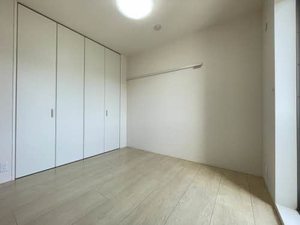 ラ・シャルール．　＊＊ A0202号-8