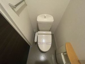 ラ・シャルール．　＊＊ A0302号-10