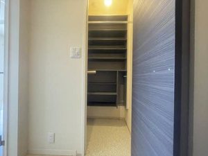 ラ・シャルール．　＊＊ A0302号-11