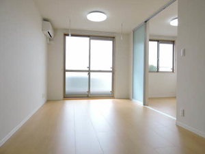 ラフィーネメゾン上久原　Ｂ棟　＊ B0101号-2