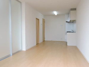 ラフィーネメゾン上久原　Ｂ棟　＊ B0101号-3