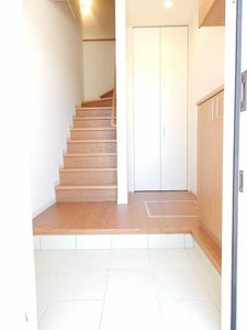 ソレイユ千鳥　Ｃ棟　＊＊ C0203号-2