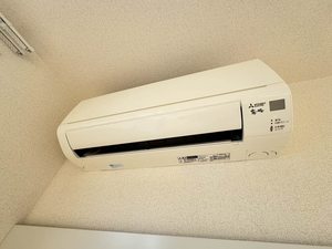 ハッピーヴィレッジ C棟 **-8