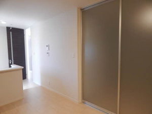 シャーメゾン波多江駅南　Ｂ棟　＊ B0101号-12