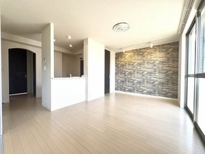 ＦＯＲＥＮＡ　Ｄ棟　＊＊ D0102号-2