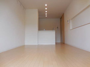 グランメゾン　Ｂ棟　＊＊ B0304号-2