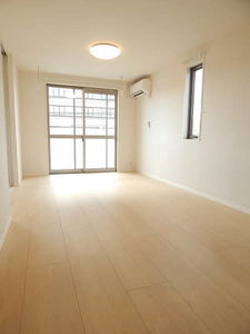 ＤｅａｒＣｏｕｒｔ大川中央　Ｂ棟　＊＊ B0202号-2