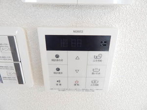 ＤｅａｒＣｏｕｒｔ大川中央　Ｂ棟　＊＊ B0202号-9