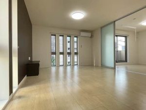 グランドヴィラ大江　＊ A0301号-3