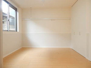 シャーメゾン　ハナブサ　＊＊ A0102号-3