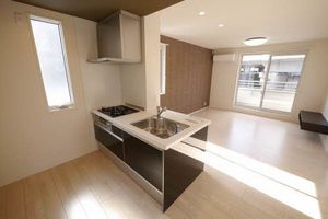 プロヌーブ春日　＊＊ A0202号-3