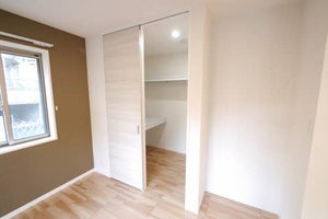 エーデル　＊＊ A0102号-8