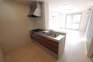 マ　メゾン　青山　＊ A0201号-3