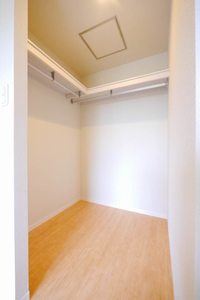 ディアスタウン　Ａ棟　＊ A0202号-9