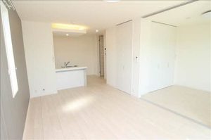 グラード　＊＊ A0202号-3