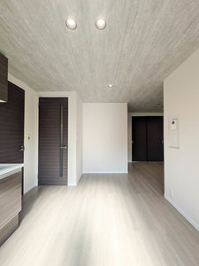 ヴィラウィステリア南高江　Ｂ棟　＊ B0101号-2