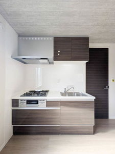 ヴィラウィステリア南高江　Ｂ棟　＊ B0101号-3