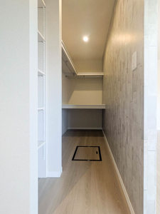 ヴィラウィステリア南高江　Ｂ棟　＊ B0101号-7