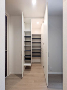 ヴィラウィステリア南高江　Ｂ棟　＊ B0101号-12