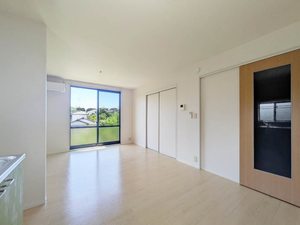 ライフ・フォレスト A0101号-2