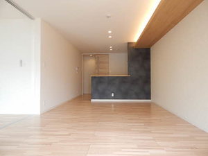 アネーロ春日　＊ A0202号-2