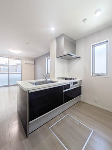 シャーメゾン・クレスト　＊＊ A0101号-3