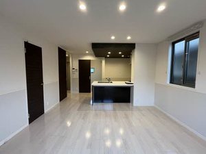 シャーメゾン学園通り　＊ A0101号-2