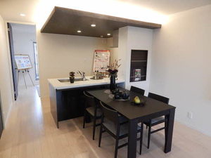 Ｍ’ｓスクエア南春日　＊＊ A0201号-3