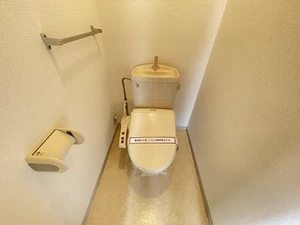 フレグランス　セナ　＊＊ A0202号-8