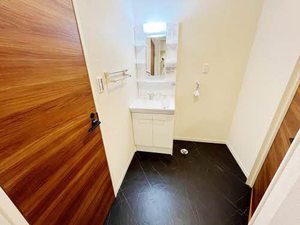 シンセリティ　＊＊ A0202号-5