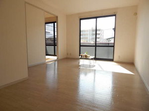 フィオーレⅠ　Ａ棟　＊＊ A0202号-3