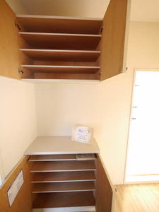 フィオーレⅠ　Ｂ棟　＊＊ B0202号-10