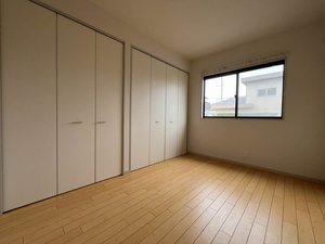 フィオーレⅡ　Ｃ棟　＊＊ C0102号-7