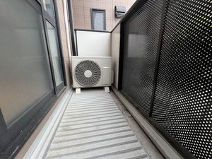 フィオーレⅡ　Ｃ棟　＊＊ C0102号-13