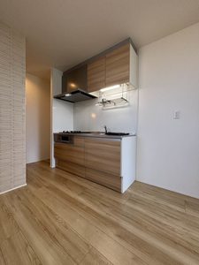 シャーメゾン城内 A0102号-3