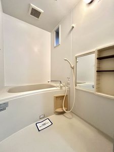 ニューフォーレス鶴　＊ A0103号-4