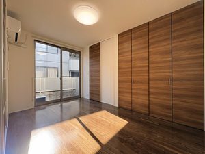 エヌ・ステータス国府 * A0104号-3