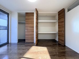 エヌ・ステータス国府 * A0104号-4