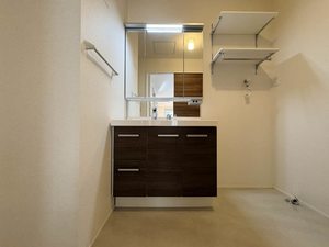 エヌ・ステータス国府 * A0104号-6