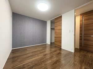 エヌ・ステータス国府 * A0104号-11