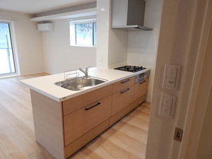 ヴィラウィステリア広木　＊ A0202号-3