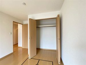 ルネス本城学研台　Ⅱ棟　＊＊ B0211号-8