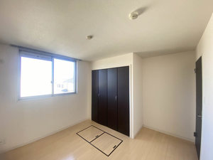 ルネス本城学研台　Ⅲ棟　＊＊ C0320号-8